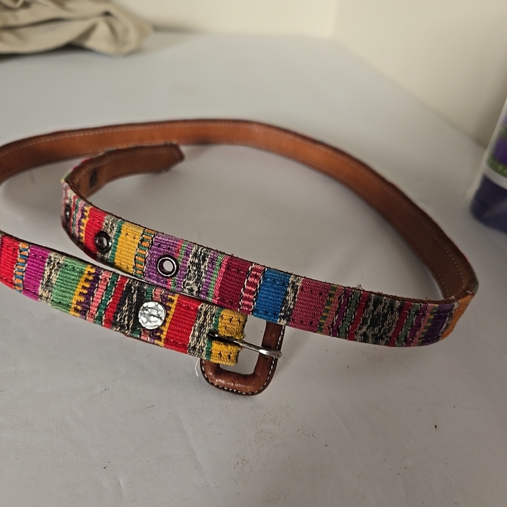 Colorful Patterned Women's Belt Leather And Fabric 34" Long 3/4" Wide Good Cond.